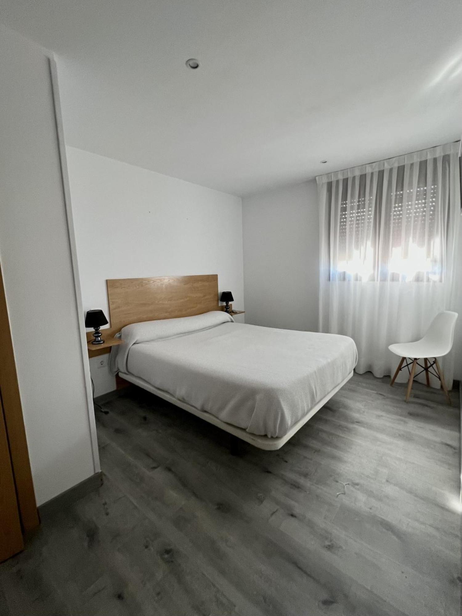 Hotel Sanmar Cobreces Phòng bức ảnh
