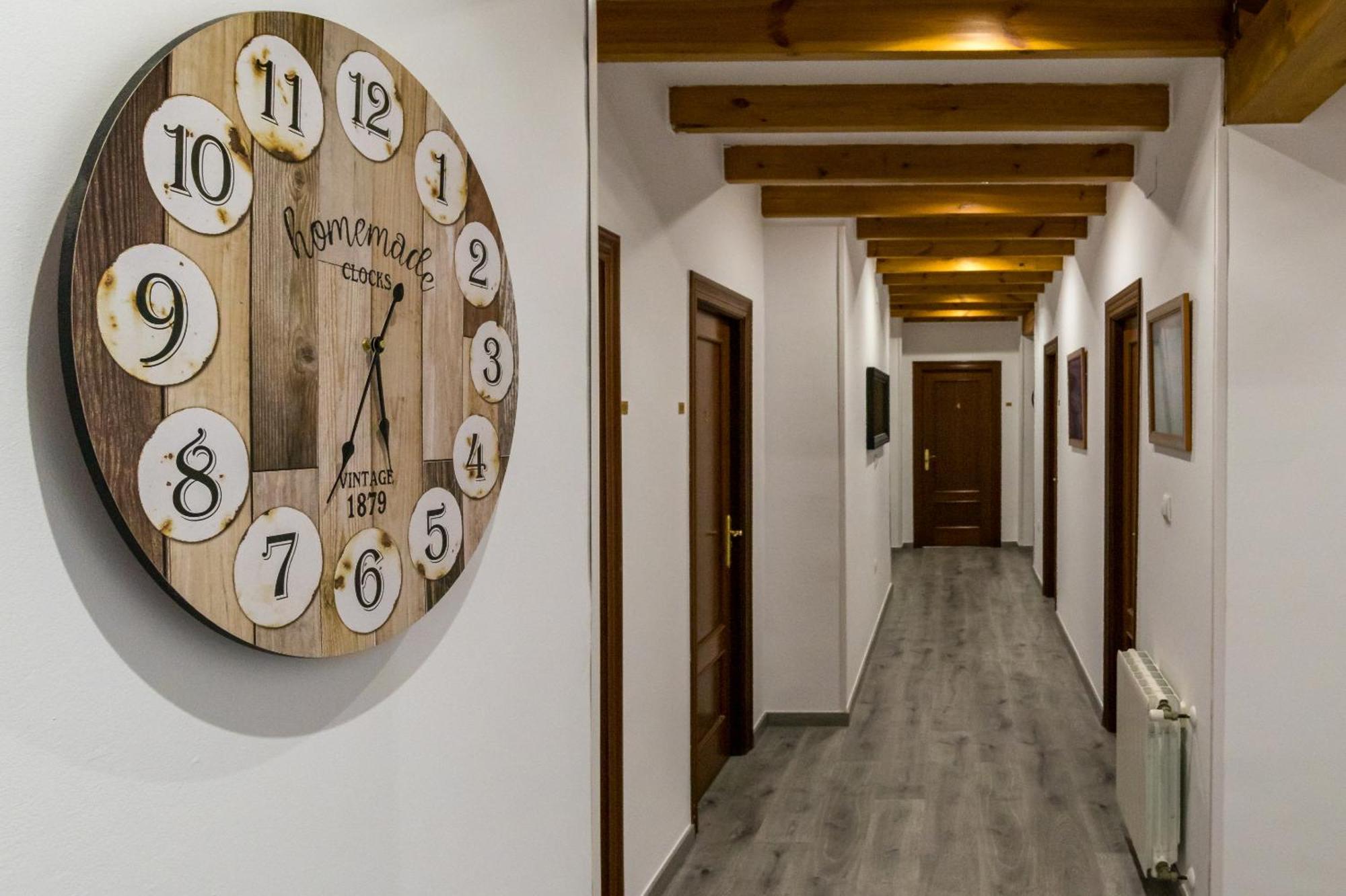 Hotel Sanmar Cobreces Ngoại thất bức ảnh